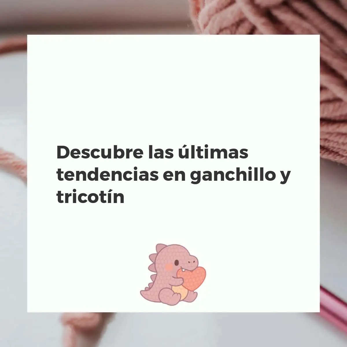 Composición moderna con prendas de ganchillo, adornos de tricotín y ovillos de hilo natural, ilustrando nuevas tendencias